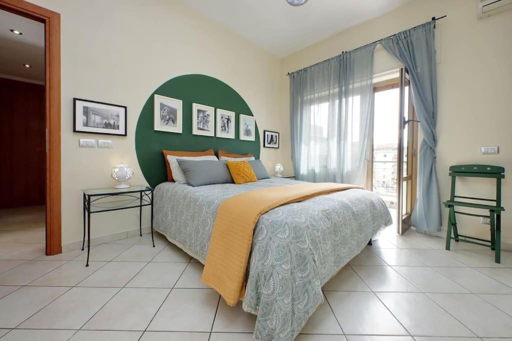 Relax Rome With 2 Balconies - 2 Bedroom Flat, 3Rd Floor With Lift, High Comfort, Quite, A Walk From Urban Train Station Gemelli And Metro A Stops Battistini & Cornelia Connecting To Center In 20 Minutes, 2 Steps From Bus Stop, Cycle Path, Groceries Esterno foto